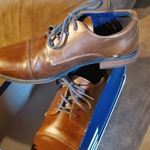 American Eagle Dress shoe,  Boy size 5